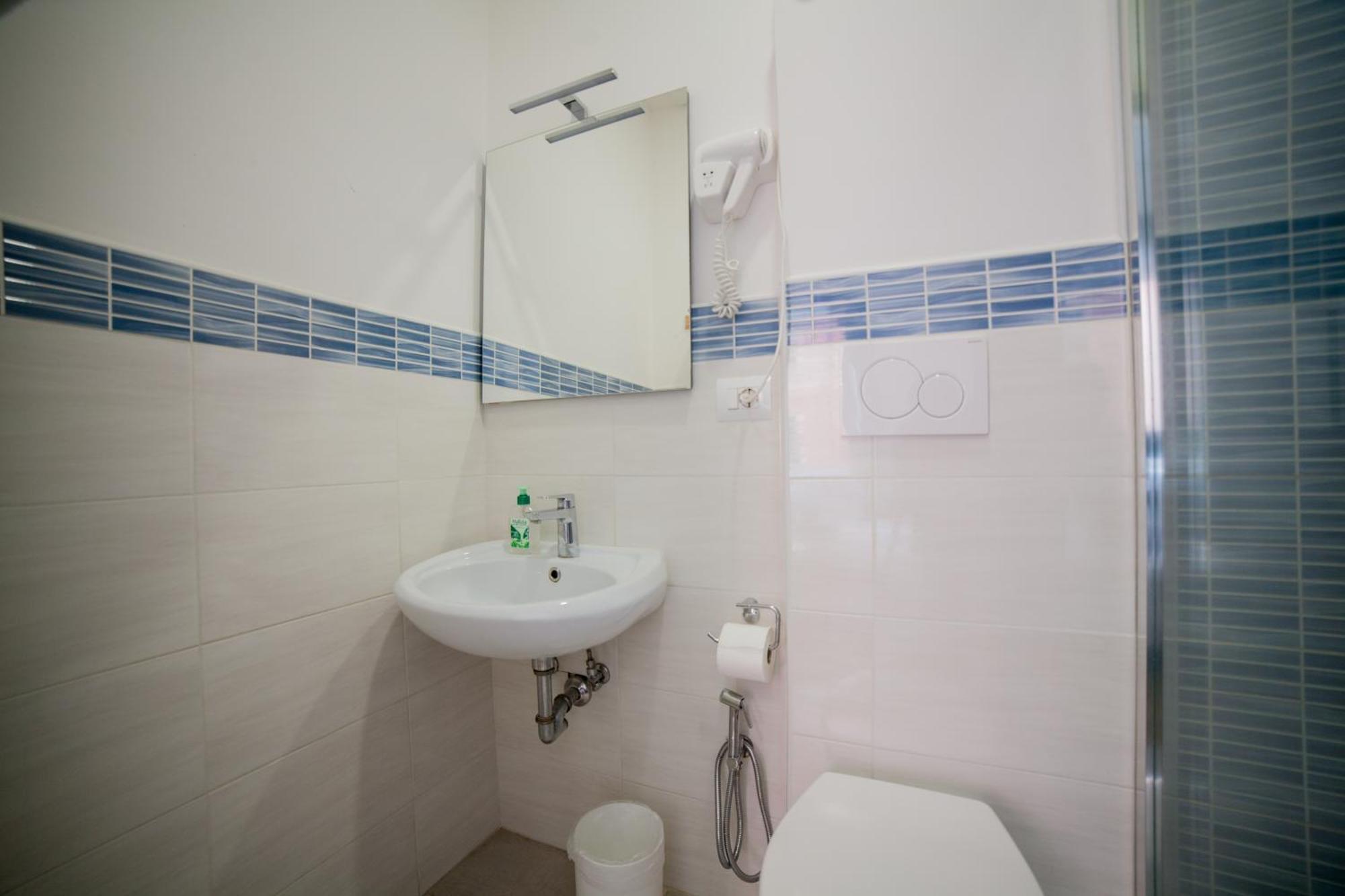 Cosmo Guesthouse — Photos 2